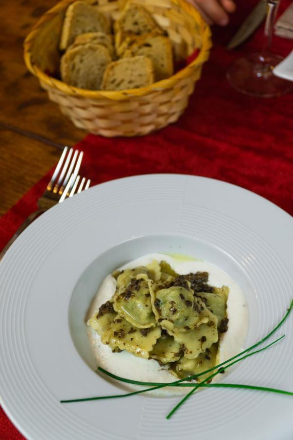 Agriturismo La Cascina Dei Chicchi Bagnone Eksteriør billede